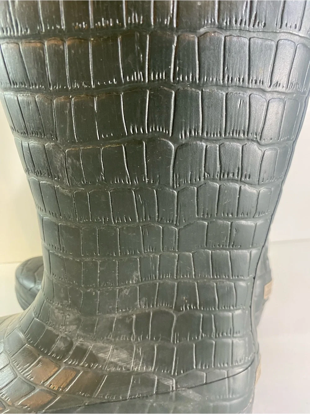 Sperry Top Sider Faux Crocodile Green Rubber Rain Boots Size 8